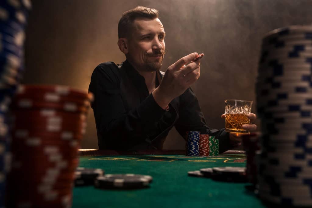 Poker when to bluff article